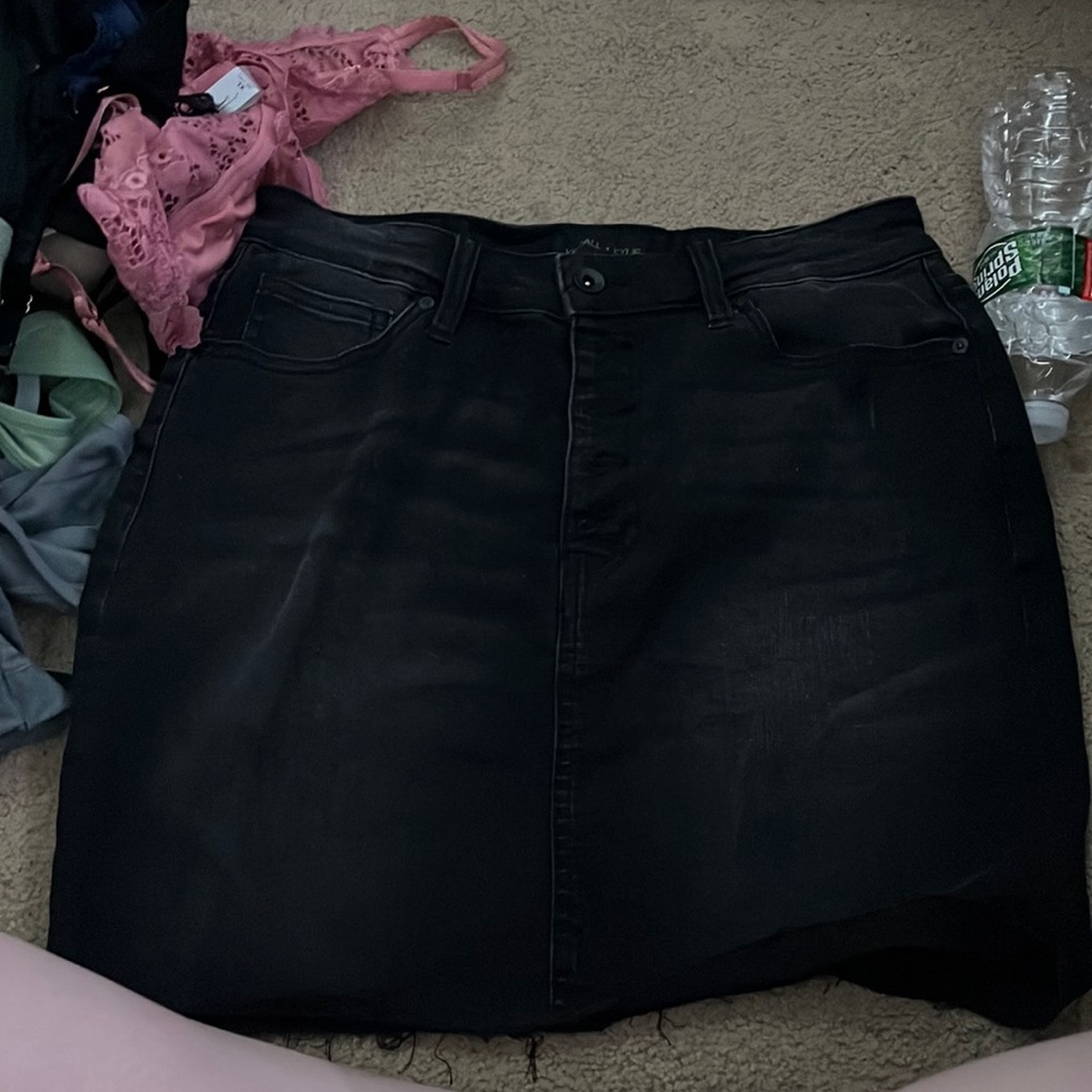 Kendal and Kylie skirt